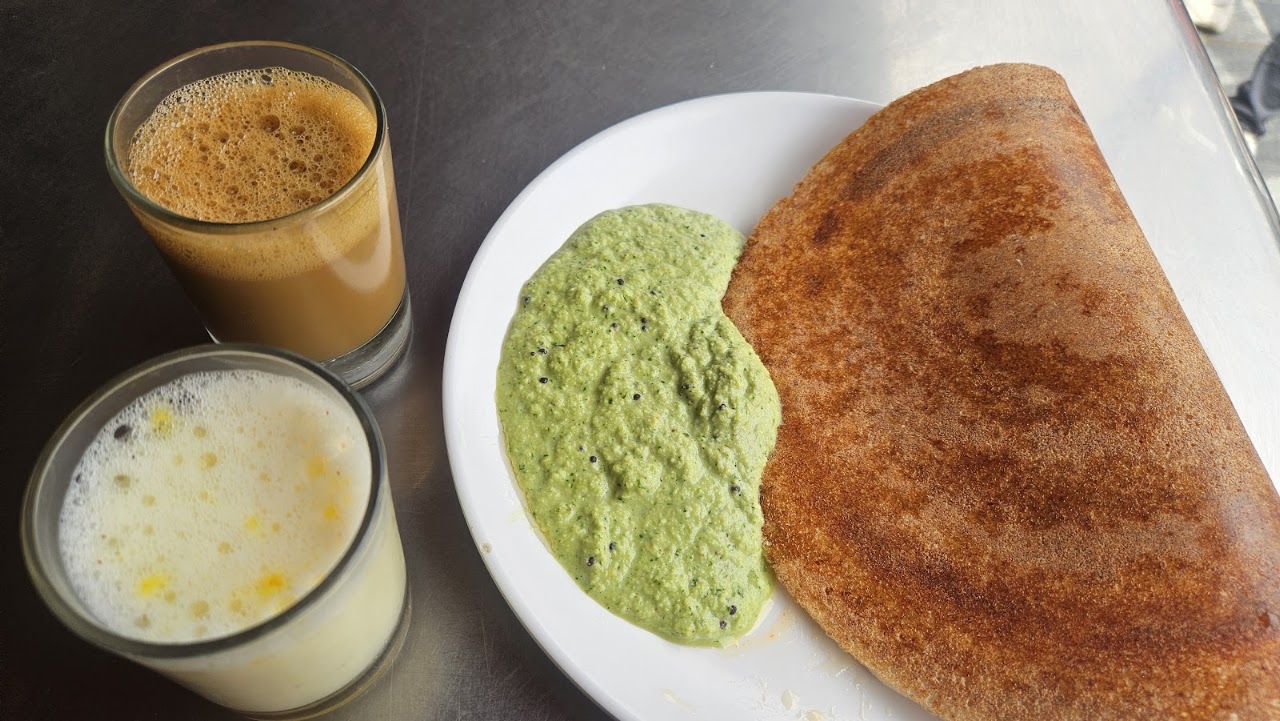 Masala Dosa at Asha Tiffins