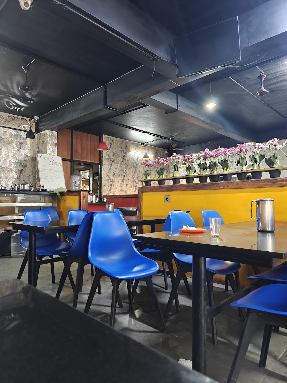 BALA PANKAJ KERALA RESTAURANT, photo 4 of 8 posted by diners