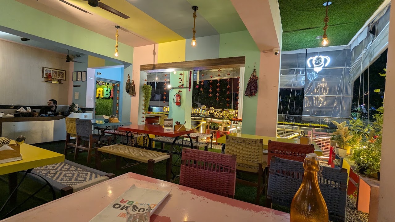 Cosmo Dhaba, photo 4 of 8 posted by diners