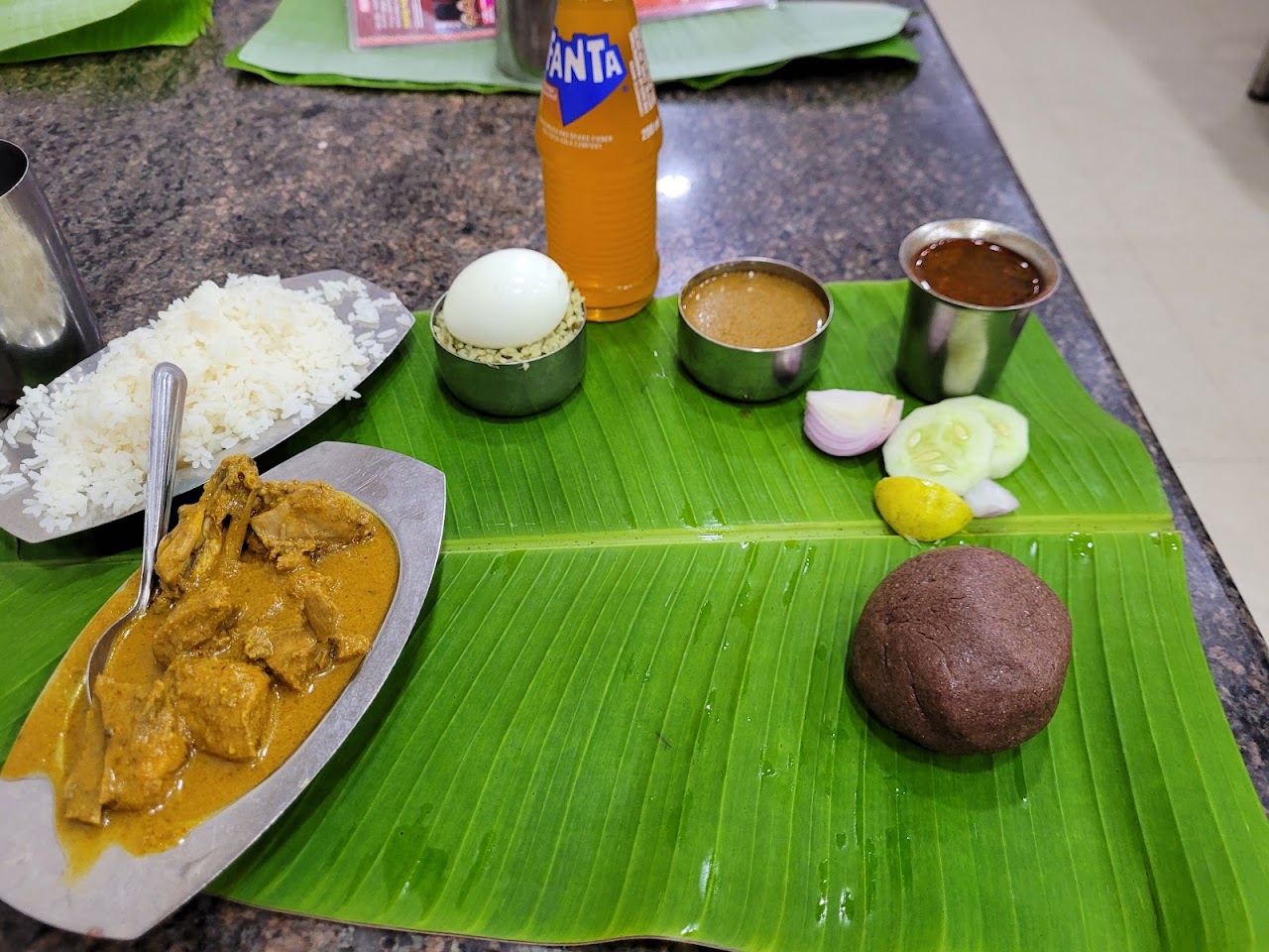 Gowdru hotel, photo 4 of 8 posted by diners