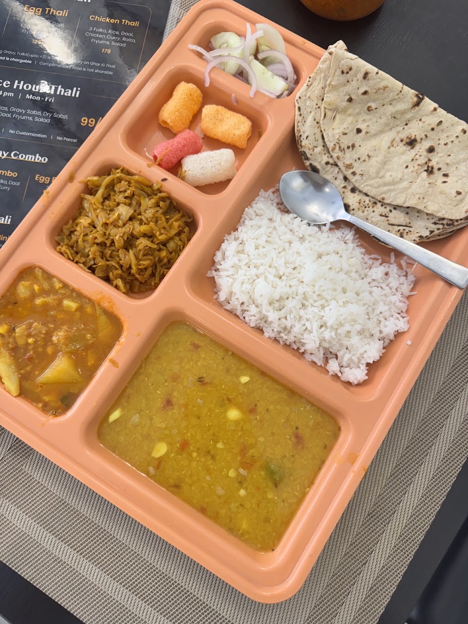 Chicken Thali at Kahani Taste Ki | Lunch Hour Thali & North Indian Thali in HSR Layout | Mini Veg & Egg Thali