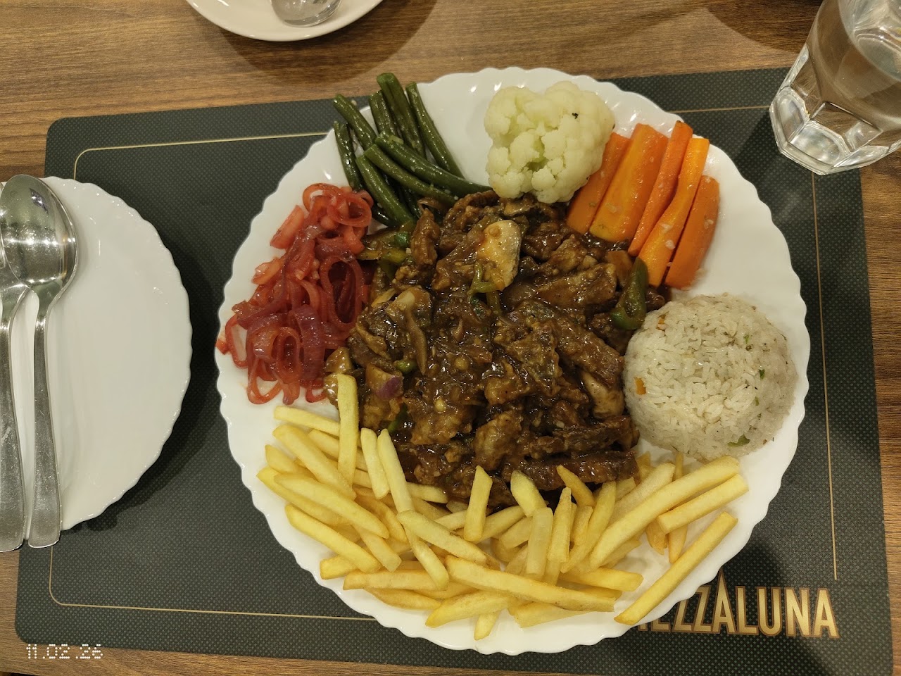 Mezzaluna Casual Dining, photo 4 of 8 posted by diners